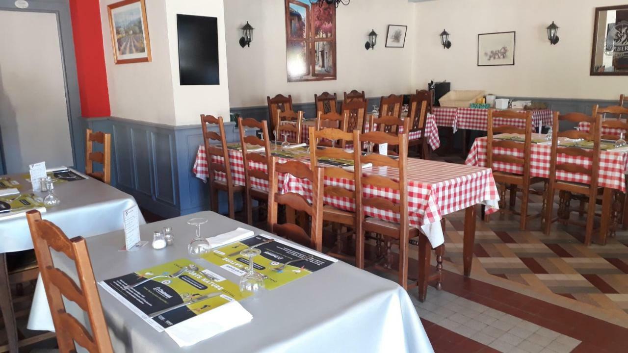 Hotel Gites Des Touristes Vollore-Montagne Eksteriør bilde